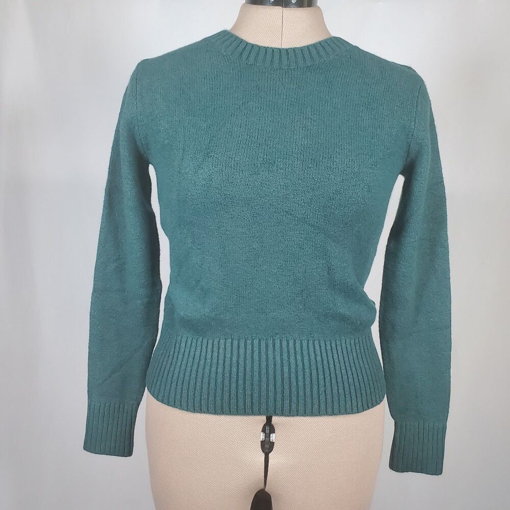 NWT Old Navy Women's Sweater XS Green Crew Neck Pullover Long Sleeve Preppy